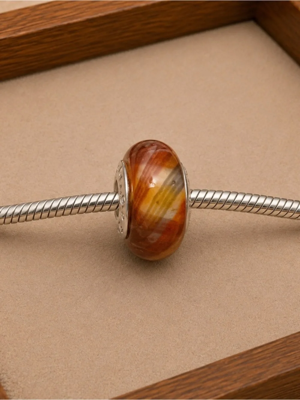 Chamilia Vivance Brown Plaid Murano Charm Bead EUC CHAMILIA .925 Core #247 - Picture 1 of 6